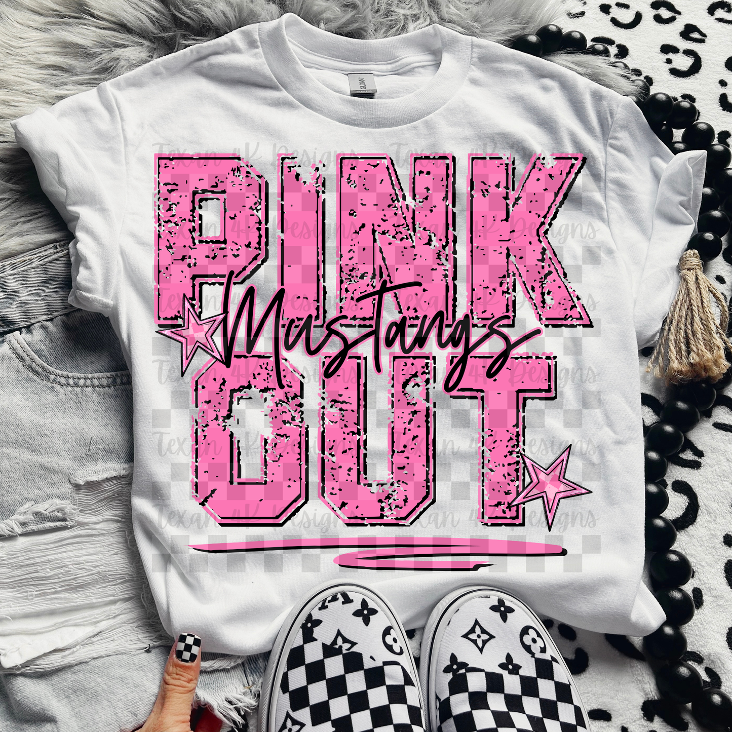 PINK OUT Must (no flame) - digital png