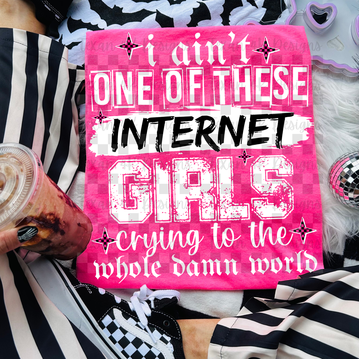 i ain't one of these internet girls  - 2 DIGITAL PNG